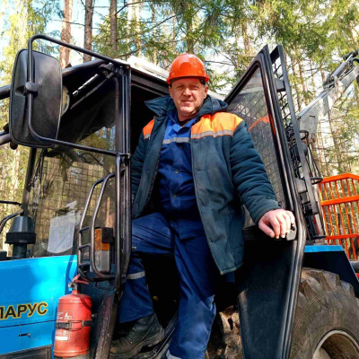 ПЕРВЫЙ В СВОЕМ ДЕЛЕ!